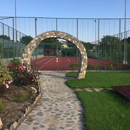 Country Spa Retreat スナゴヴ エクステリア 写真 Tennis Club