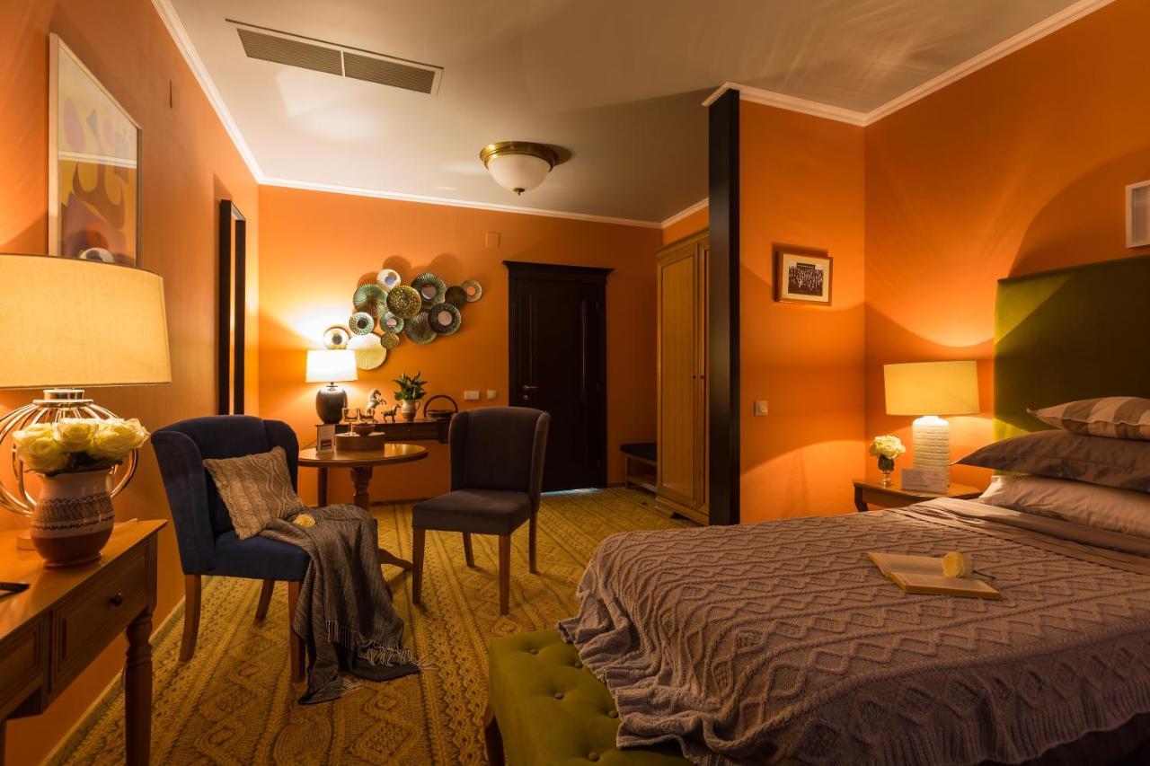 Country Spa Retreat スナゴヴ エクステリア 写真 A room at the hotel