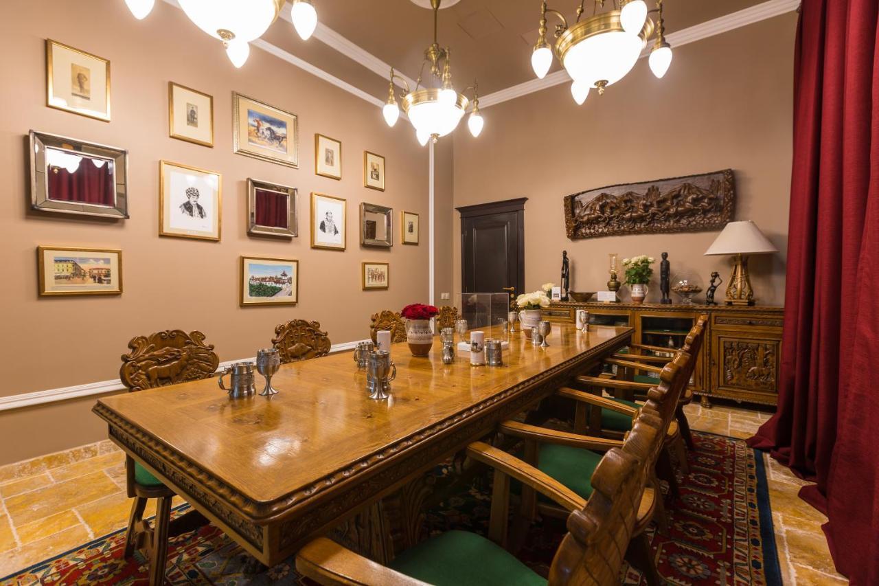 Country Spa Retreat スナゴヴ エクステリア 写真 The dining room