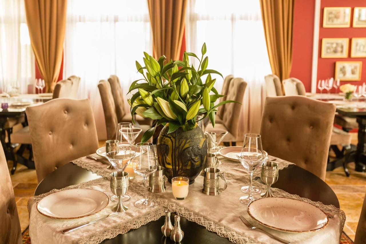 Country Spa Retreat スナゴヴ エクステリア 写真 Restaurant in Belgrade