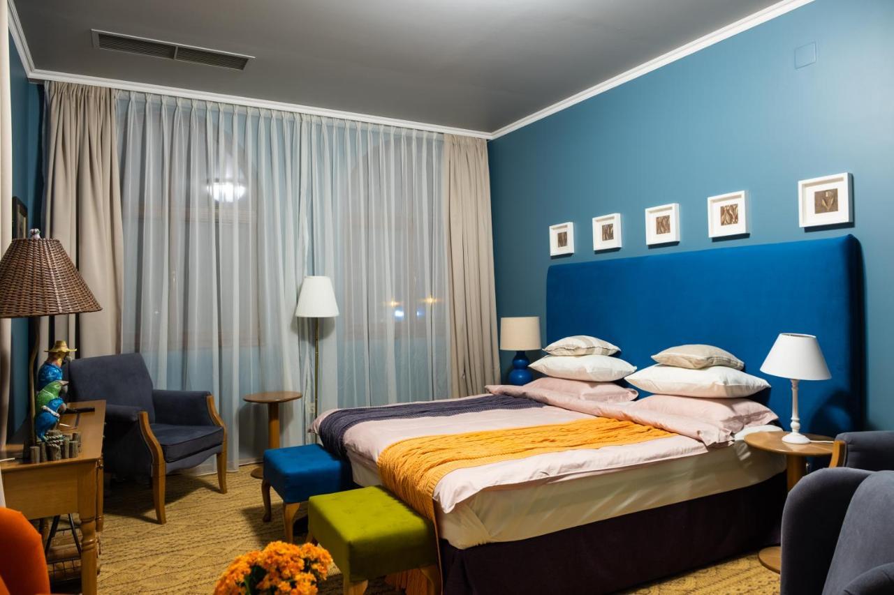 Country Spa Retreat スナゴヴ エクステリア 写真 A bedroom